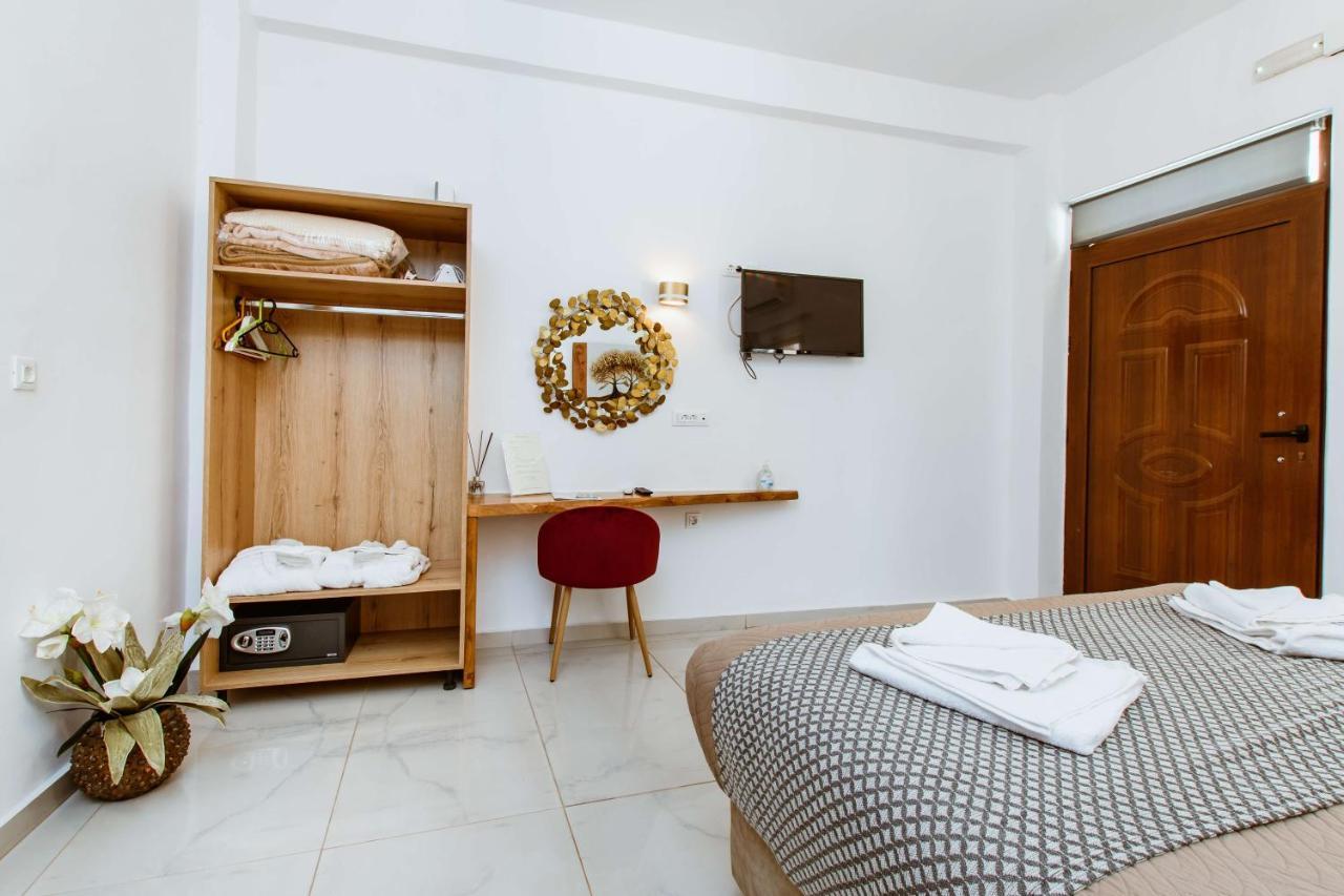Deluxe Hotel Hriszí Aktí Haniá Kültér fotó