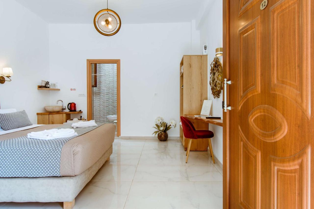 Deluxe Hotel Hriszí Aktí Haniá Kültér fotó